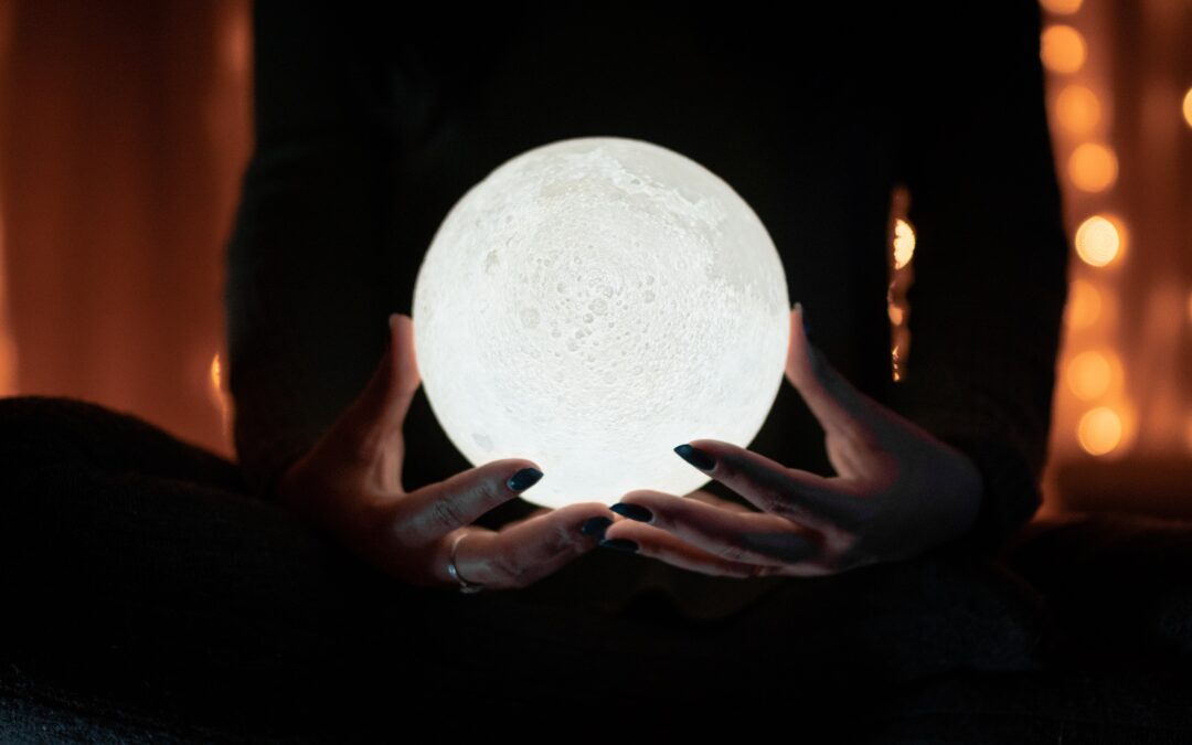 Understand the Important Factors for Choosing the Best Online Psychic